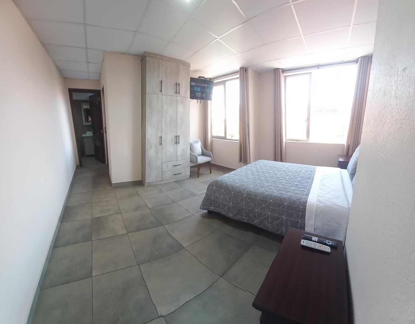 Stelar Hostal Cuenca Bagian luar foto