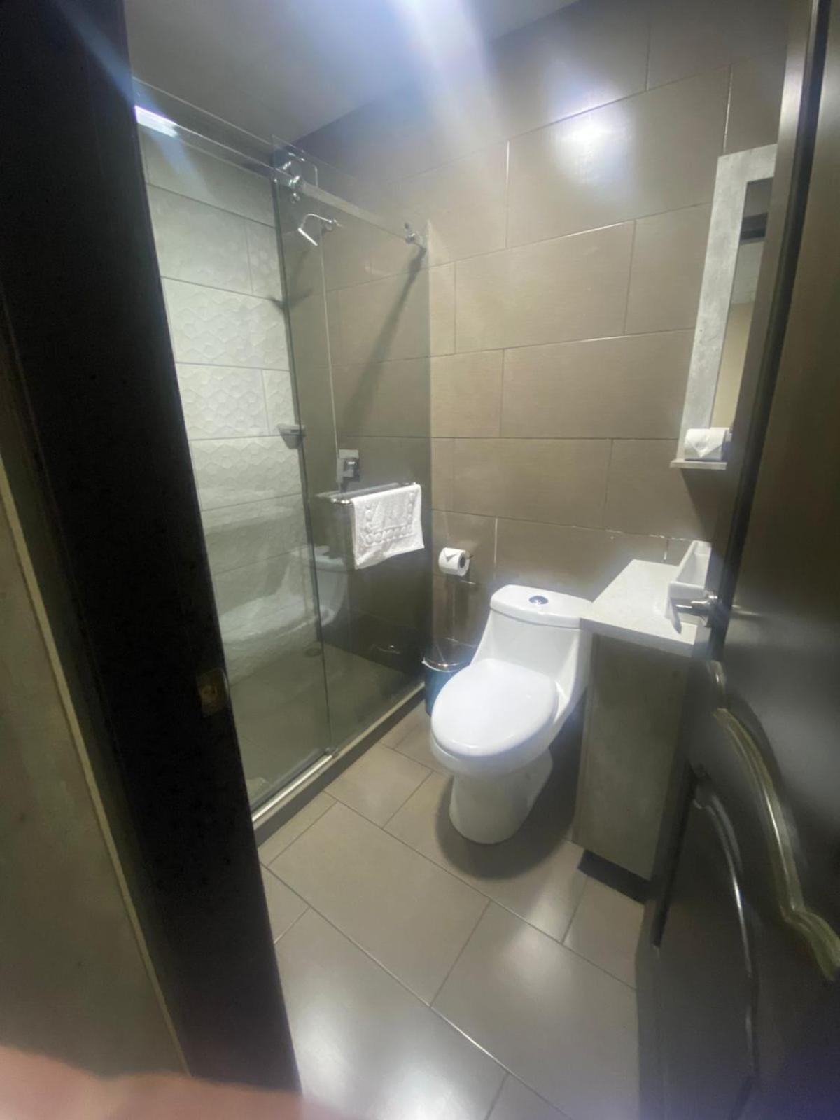 Stelar Hostal Cuenca Bagian luar foto